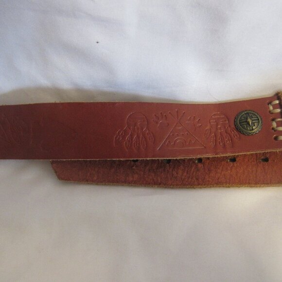 Century Canada Southwestern Style Leather and Beaded Belt, Size 35" J893 - Picture 7 of 9